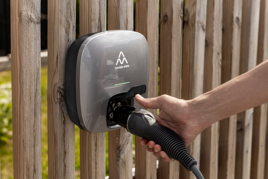 Charge Amps - Luna 22kW sähköauton latausasema